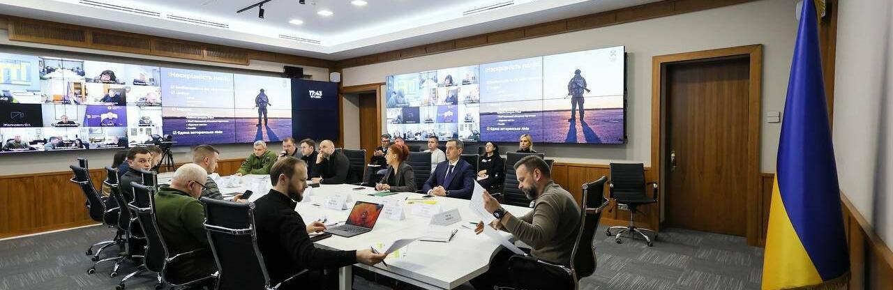  ��������� ������ ����� 377 �������� ����� 169 ��������� 