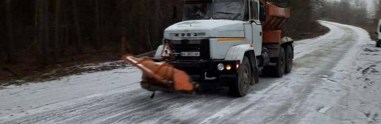 На Харківщині відновили рух вантажних автомобілів, але ситуація залишається складною