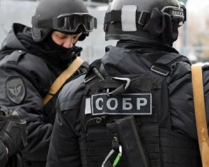 росія відправила на Донеччину СОБР для придушення бунтів серед військових