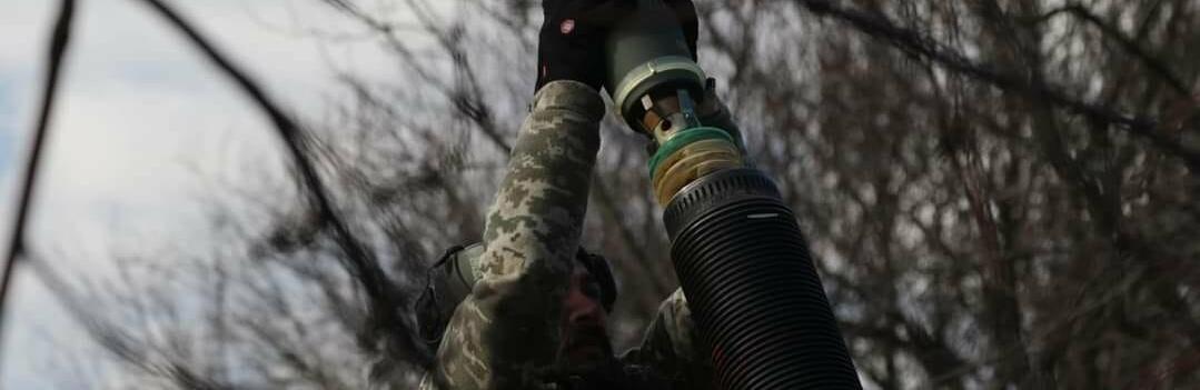 Захисники України з початку російського вторгнення знищили понад 165 тисяч окупантів