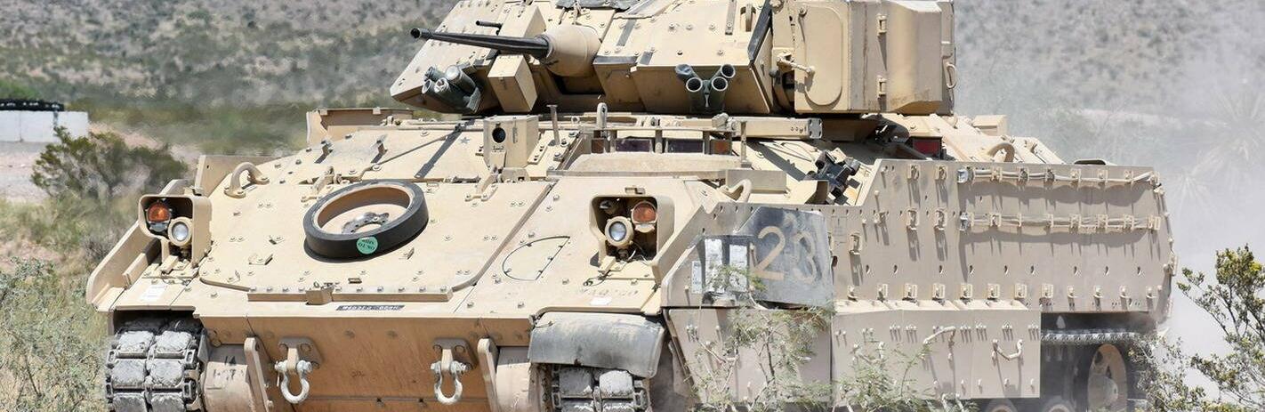 З БМП Bradley і гаубицями: США оголосили про найбільший пакет допомоги Україні на 3 млрд доларів 