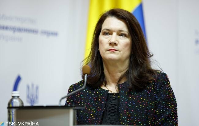 Глава ОБСЕ призвала оккупантов открыть все КПВВ на Донбассе