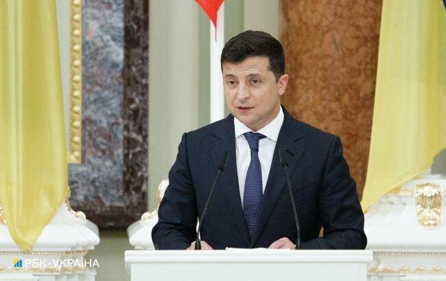 Зеленский ввел санкции против владельцев 