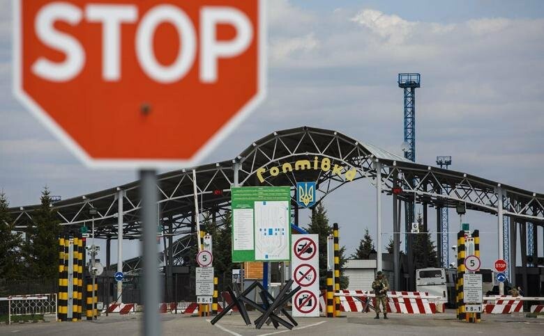 В Раде зарегистрирован законопроект об отмене штрафов при пересечении границы РФ-Украина