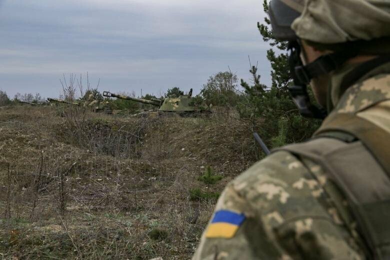 За сутки российско-оккупационные войска 9 раз нарушили перемирие на Донбассе: один военный ранен
