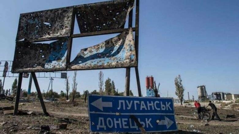 Разумков заявил, что вопрос Донбасса нельзя выносить на референдум, как того хочет Зеленский