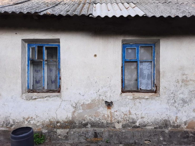 Оккупанты на Донбассе обстреляли жилой сектор Травневого, - ФОТО, фото-2