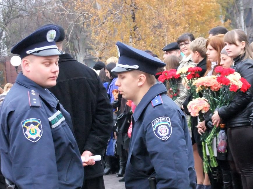 2013-10-26 10-12-44 2013-10-26 10-12-44