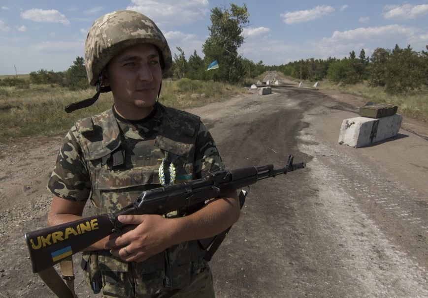 Герои Старогнатовки (ФОТОРЕПОРТАЖ) (фото) - фото 1