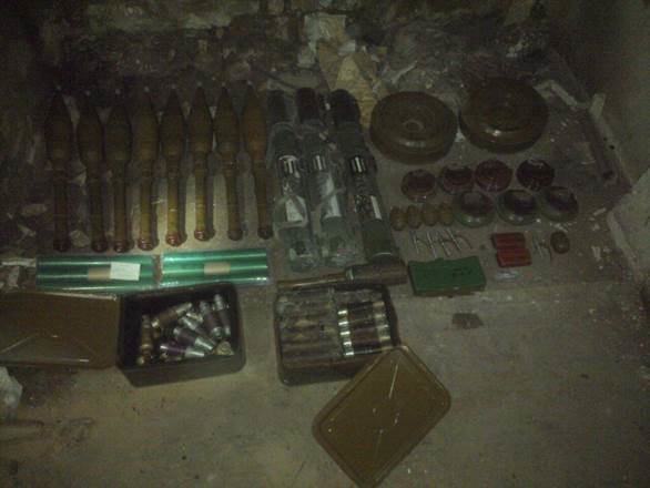 В Донецкой области обнаружили два тайника с гранатометами и минами (ФОТО) (фото) - фото 2